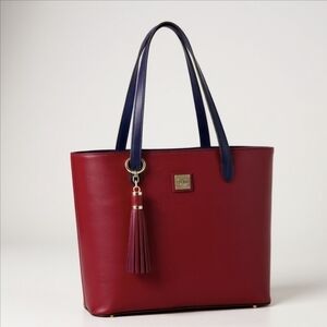 Dooney & Bourke Hadley Cranberry Red Purple Large Tote‎ Bag